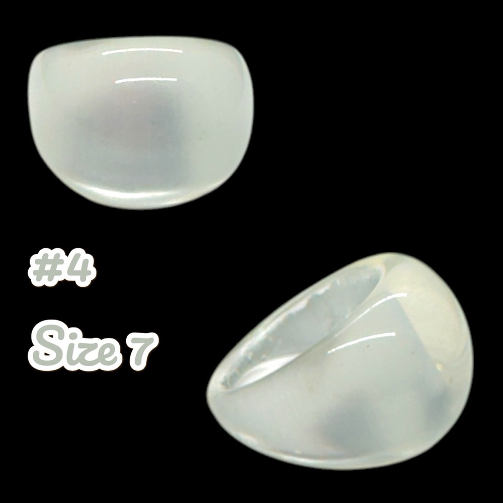 Lot Of 6 Vintage Domed, Square & Round Lucite Rings - Great 4 Reseller/Collector - Picture 7 of 10